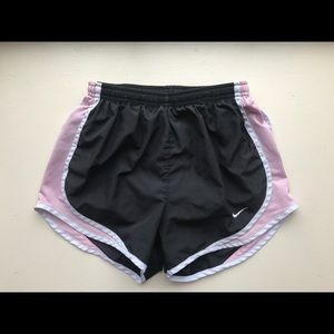 Black & Pink Nike Tempo Short size XS